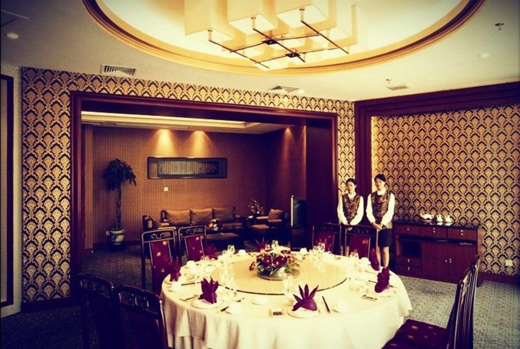 Yiwu Yi He Hotel מראה חיצוני תמונה